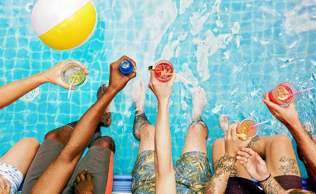media.pool-party
